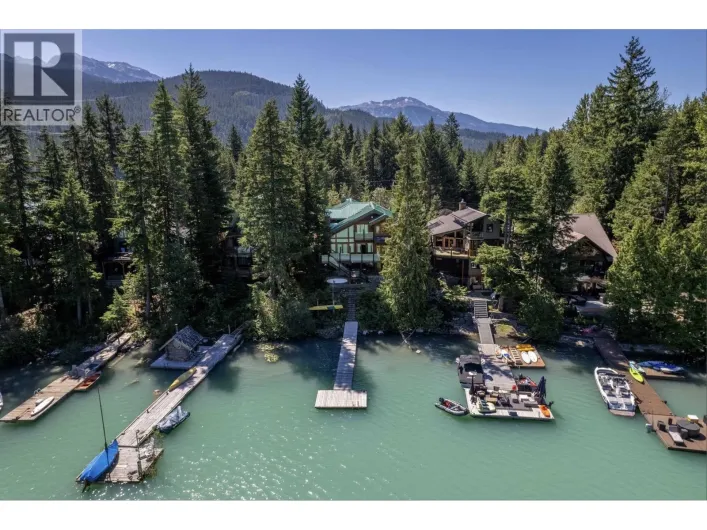 9297 LAKESHORE DRIVE, Whistler