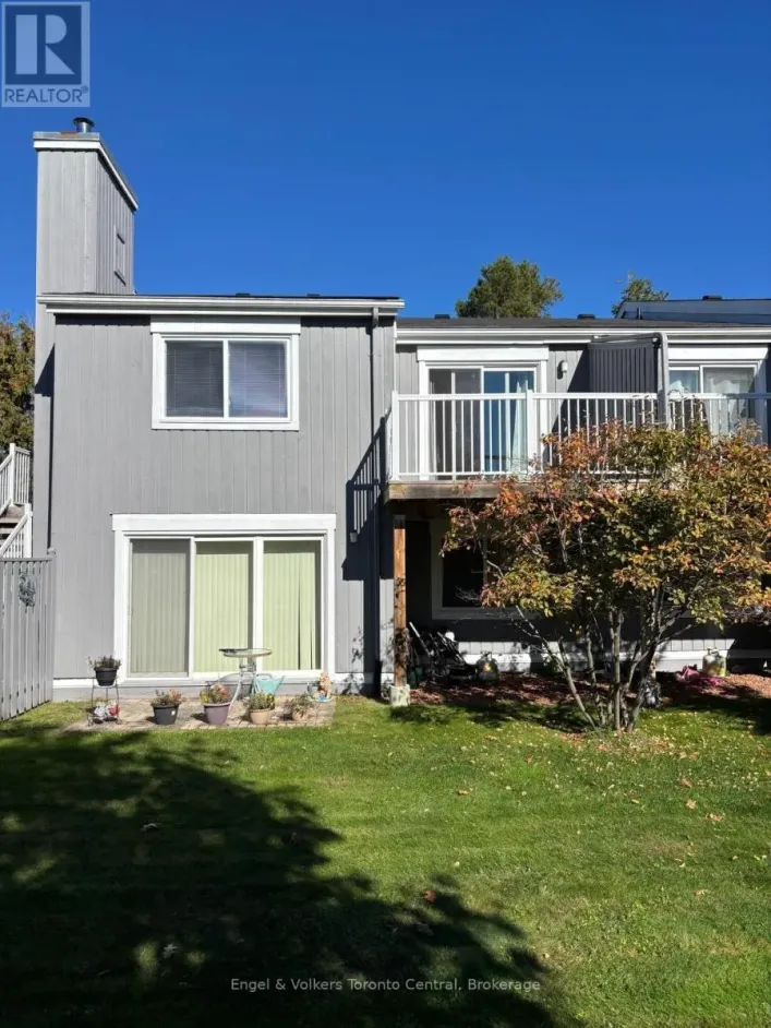 93 - 23 DAWSON DRIVE, Collingwood