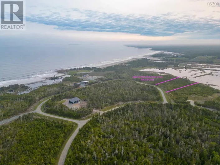 93 40 Wiskubok Crescent, Clam Bay