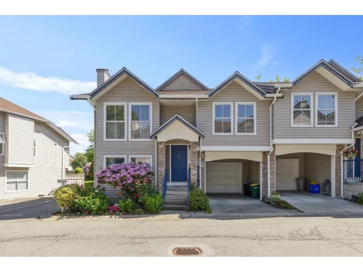 93 8716 WALNUT GROVE DRIVE, Langley