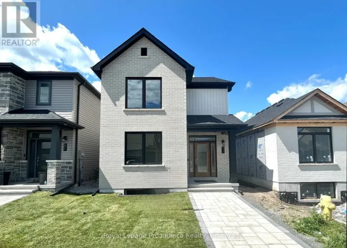 93 ATHABASKA DRIVE, Belleville
