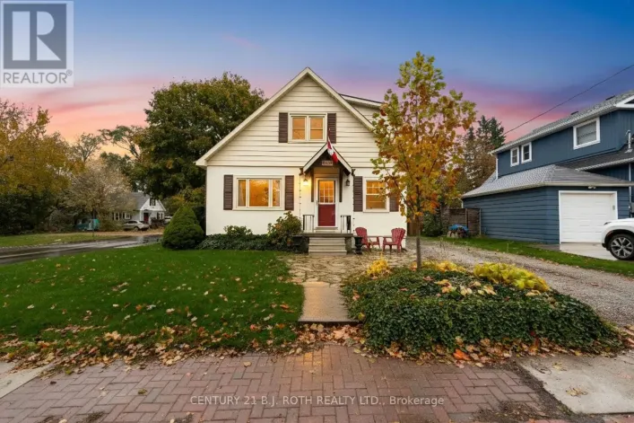 93 CATHERINE AVENUE, Aurora