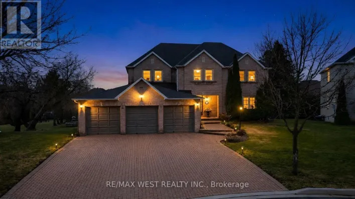93 FERN VALLEY CRESCENT, Richmond Hill