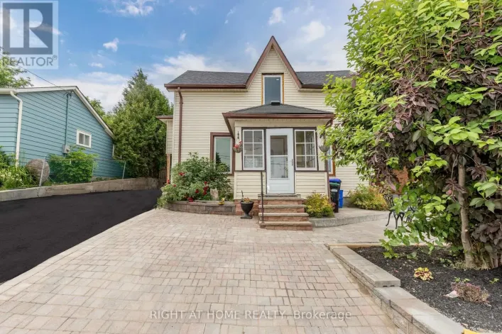 93 JOHN STREET E, Bradford West Gwillimbury