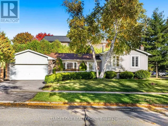 93 MAYVERN CRESCENT, Richmond Hill