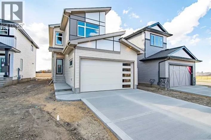 93 Memorial Parkway, Rural Red Deer County
