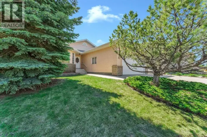 93 Park Meadows Court SE, Medicine Hat