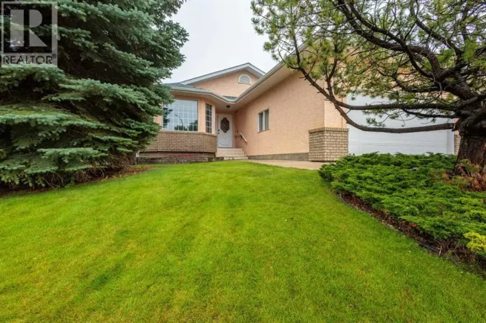 93 Park Meadows Court SE, Medicine Hat