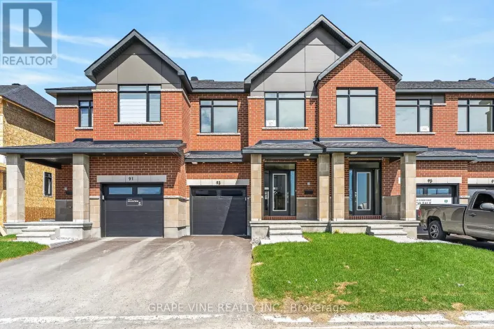 93 SAN FELICE CIRCLE, Ottawa