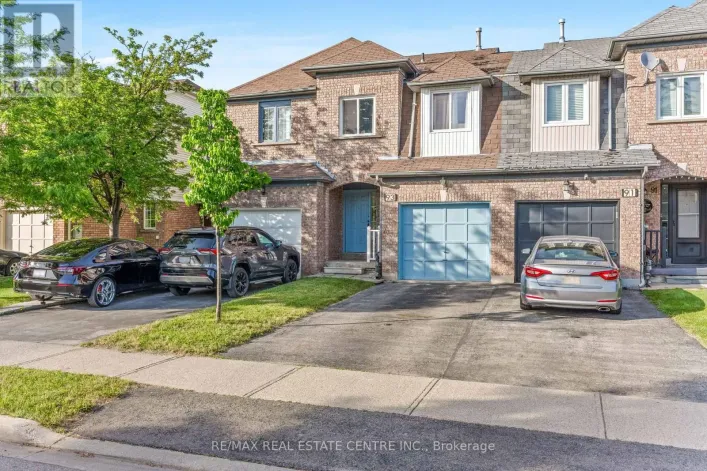 93 URAL CIRCLE, Brampton