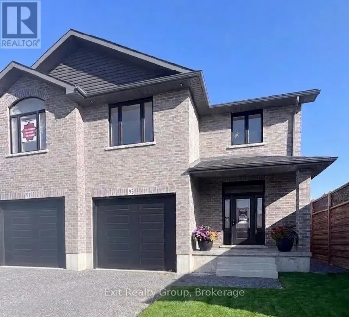 93 WIMS WAY, Belleville