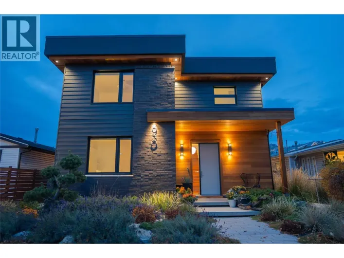 930 Cawston Avenue, Kelowna