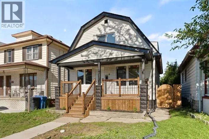 930 Elsmere, Windsor