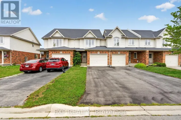 930 SILVERFOX CRESCENT, London North