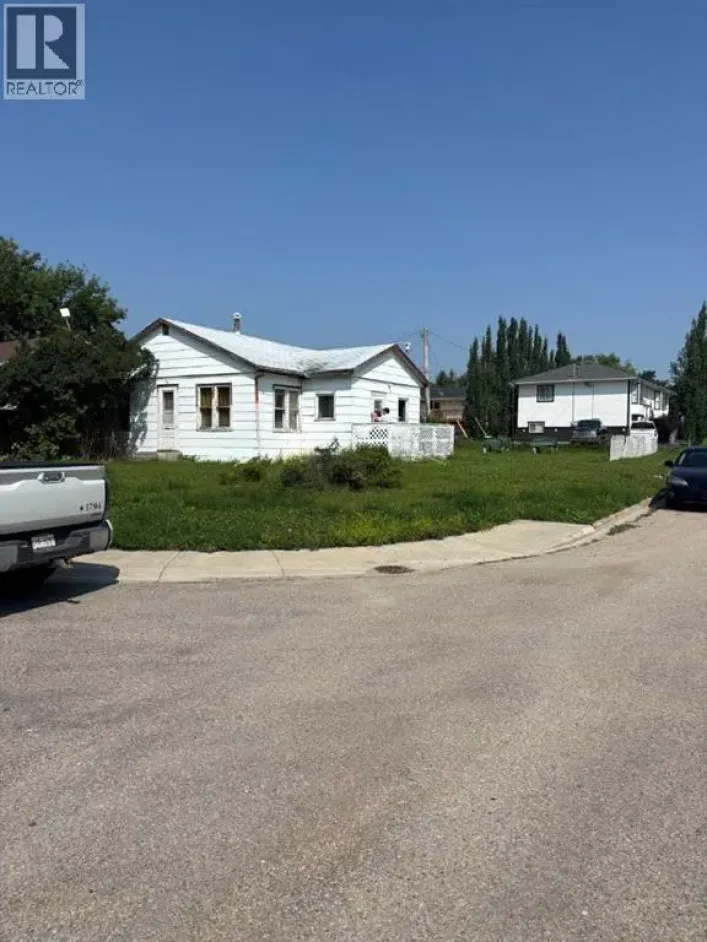 9302 105 Avenue, Grande Prairie
