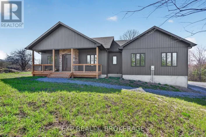 9304 PERTH ROAD, Rideau Lakes
