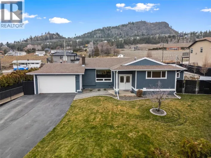 932 McCartney Road, West Kelowna