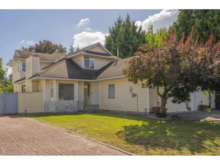 9322 157 STREET, Surrey