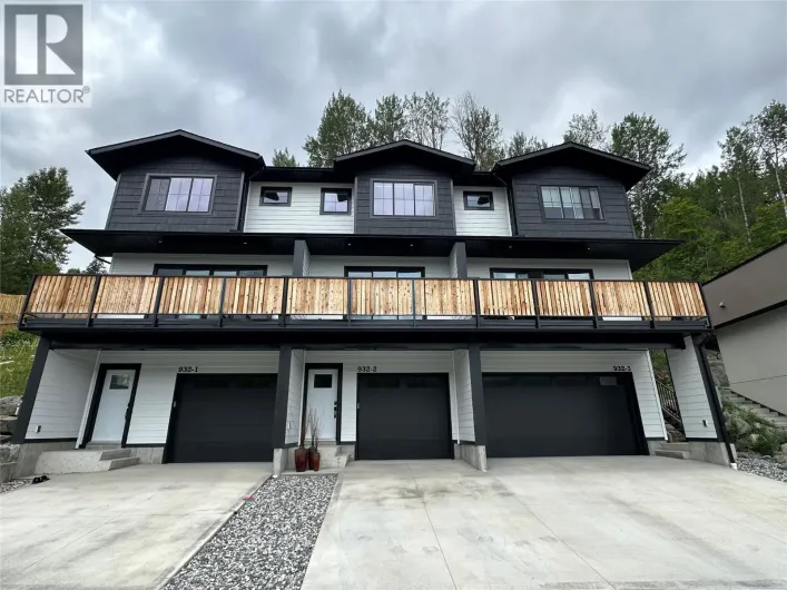 932-2 Redstone Drive, Rossland