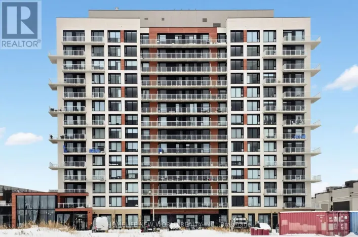 933 - 2 DAVID EYER ROAD, Richmond Hill