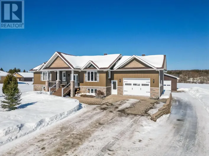 933 BETTY ROAD, West Nipissing