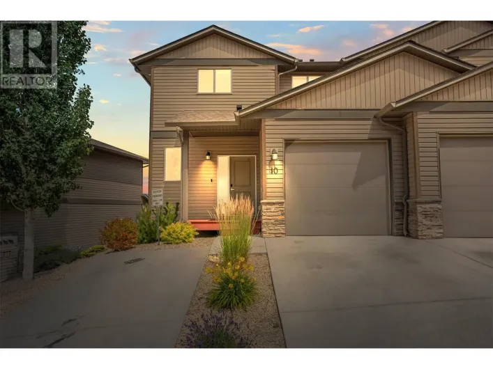 933 Mount Robson Place Unit# 10, Vernon