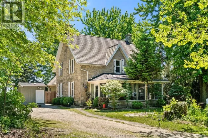 933 WEST SHORE ROAD, Pelee Island