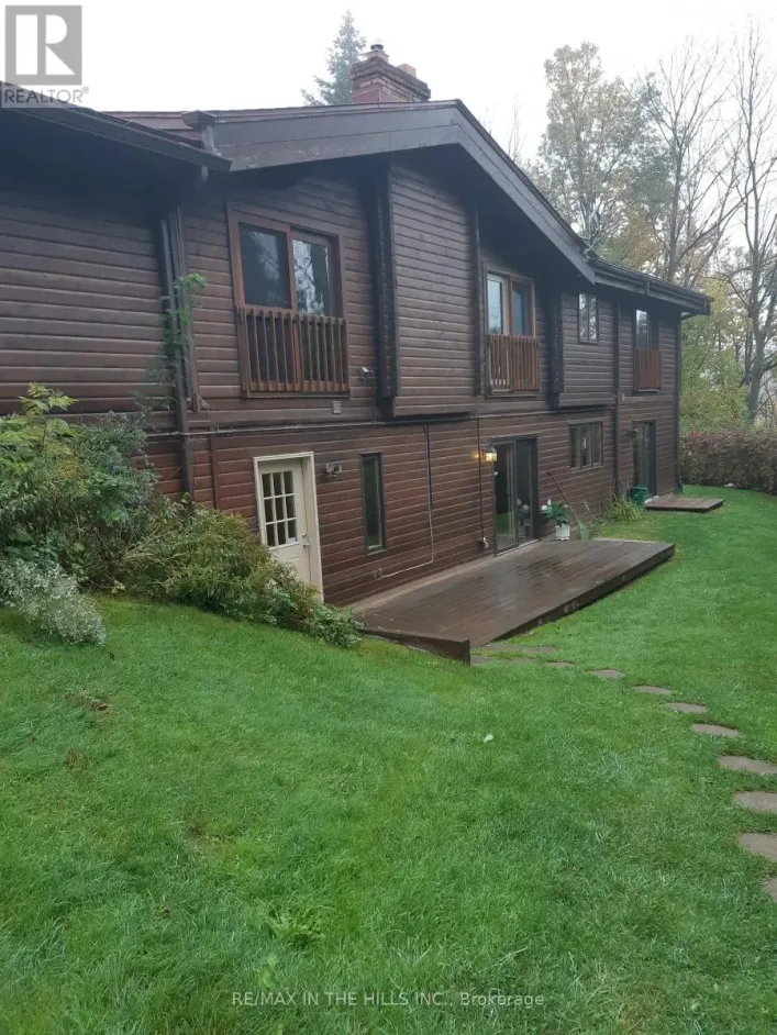 933009 AIRPORT ROAD, Caledon