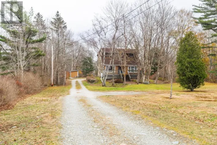 9333 Highway 3, Pleasant Lake