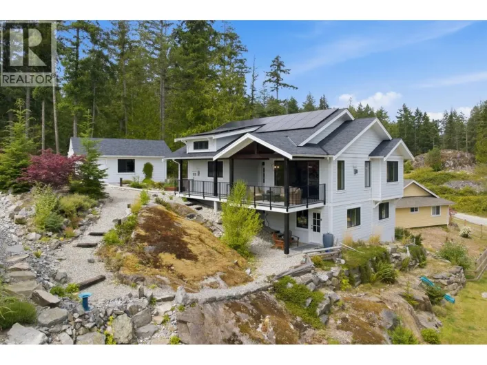 9336 JORGENSEN PLACE, Halfmoon Bay