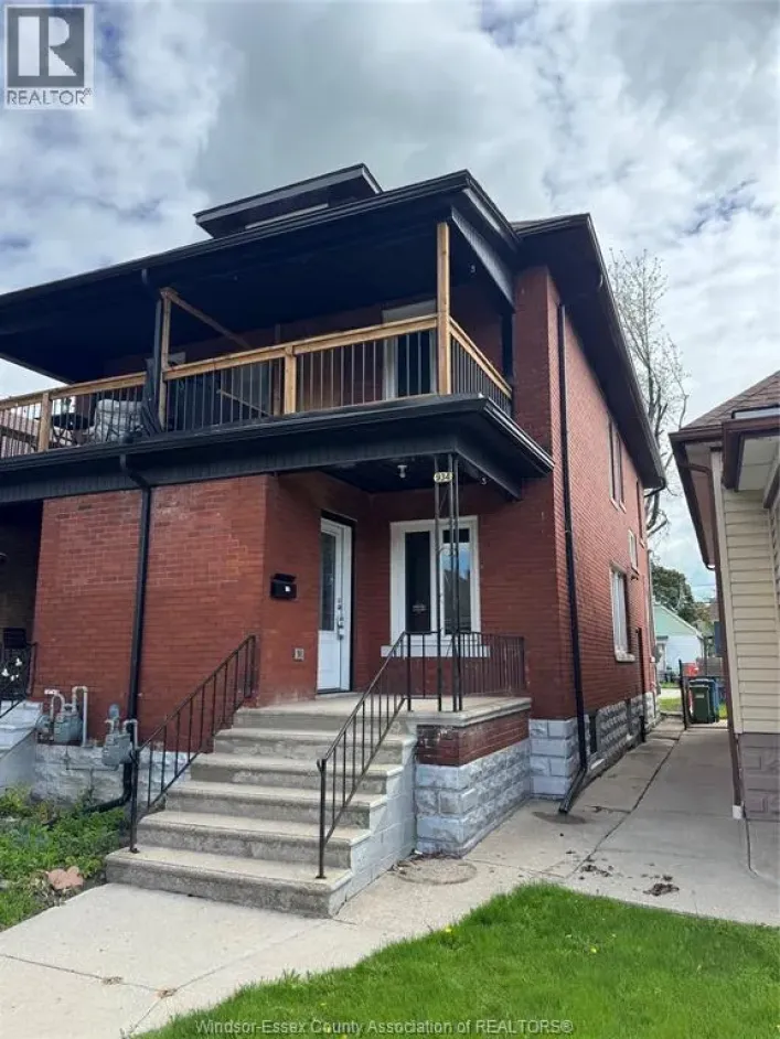 934 GLADSTONE, Windsor
