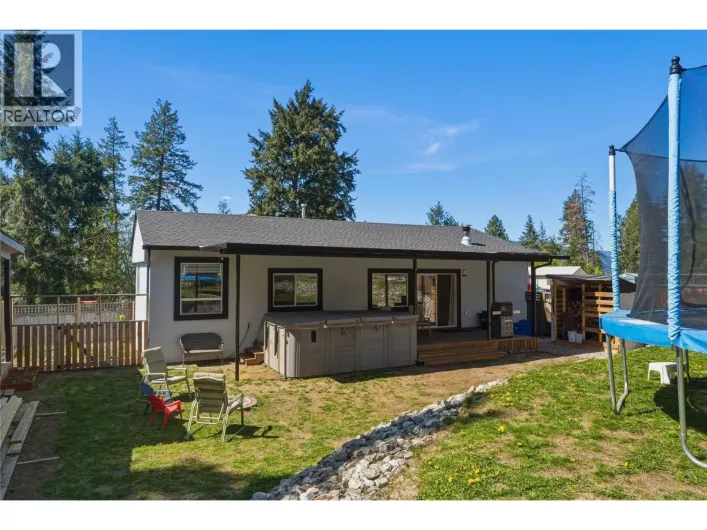 934 Hutley Road Unit# A, Armstrong