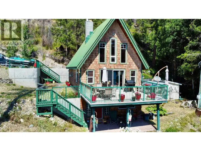 9348 Gun Lake Road W, Gold Bridge