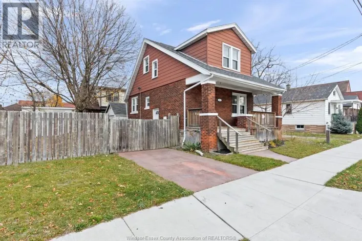 936 ARTHUR, Windsor