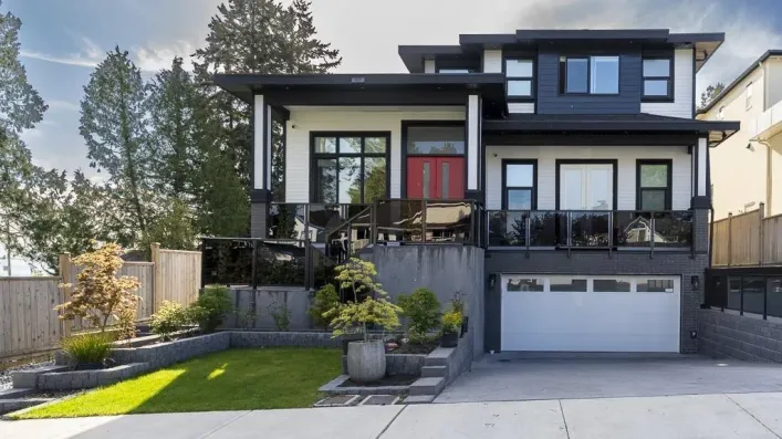 937 160B STREET, Surrey