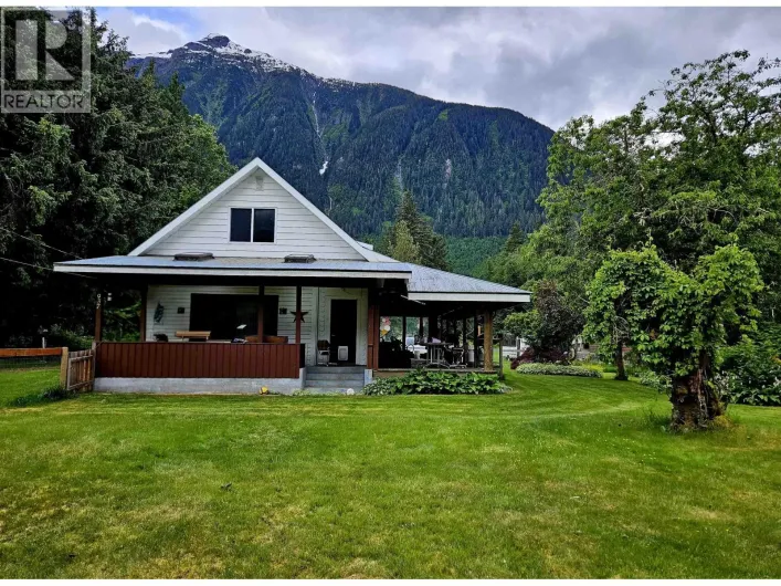 937 MACKENZIE HIGHWAY, Bella Coola