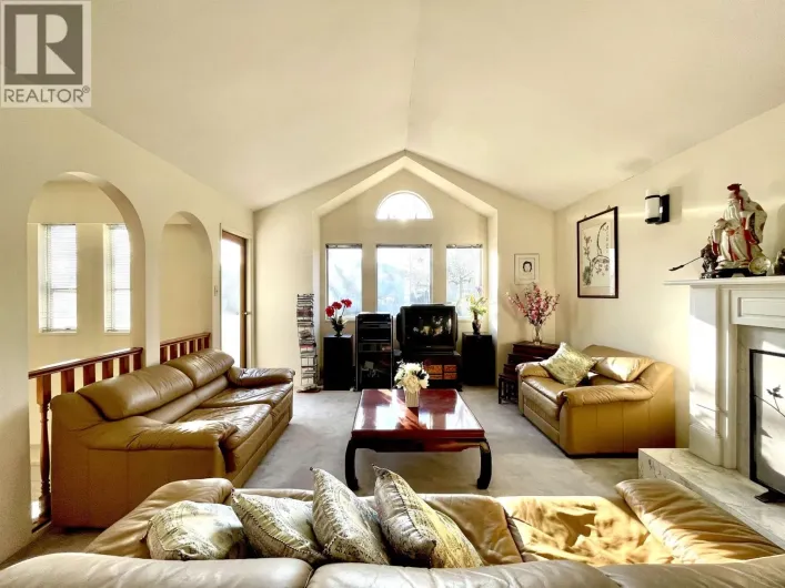 937 W 18TH AVENUE, Vancouver