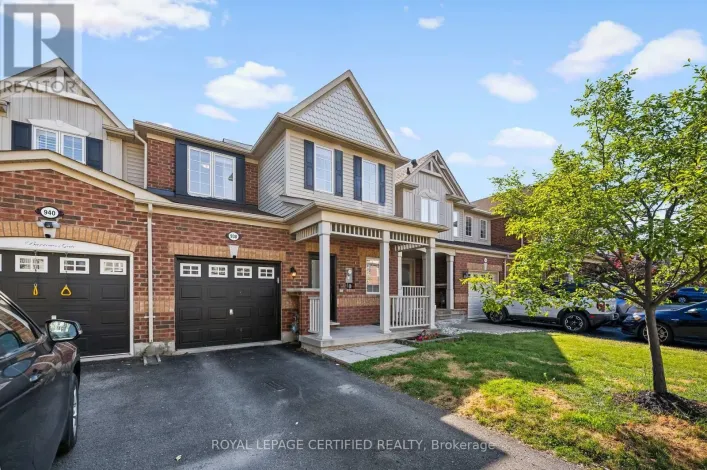938 BURROWS GATE, Milton
