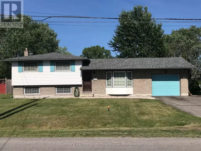 938 FERNDALE AVENUE, Fort Erie