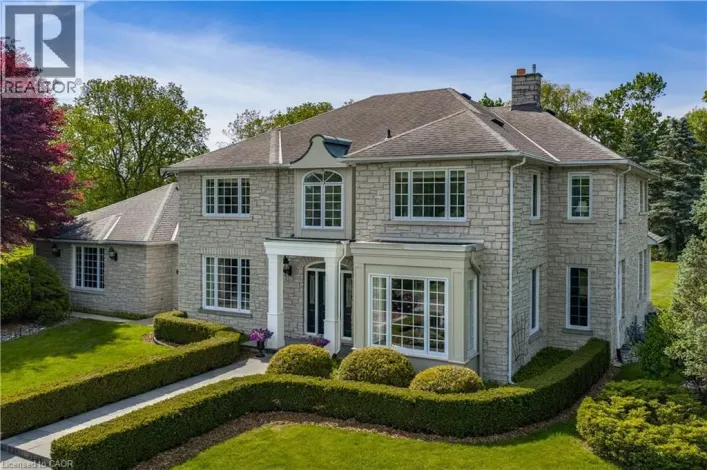 938 GOVERNOR'S Road, Dundas