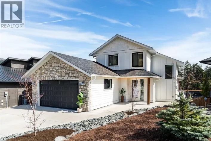 9386 Lakefront Rise, Lake Cowichan