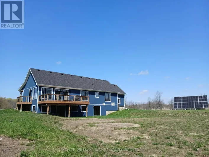 939 SHEFFIELD LANE, Leeds and the Thousand Islands