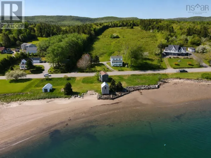 9399 NS-16, Cooks Cove