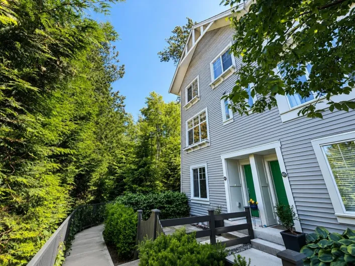 94 8168 136A STREET, Surrey