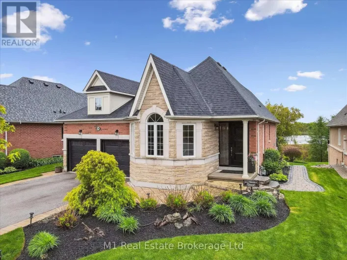 94 ABERFOYLE MILL CRESCENT, Puslinch