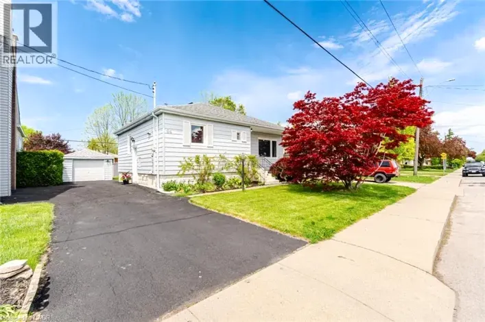 94 CLARENDON Avenue, Hamilton