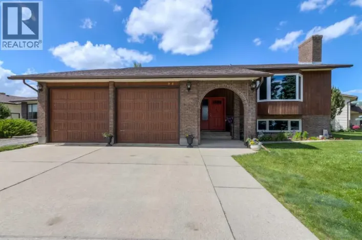 94 Elm Crescent S, Lethbridge