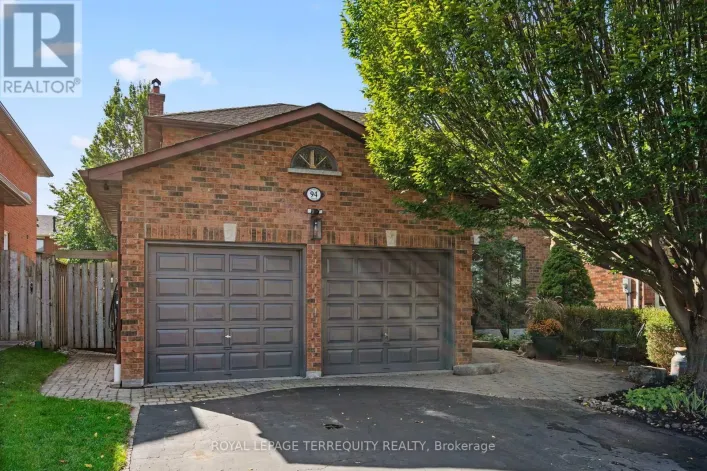 94 INTREPID DRIVE, Whitby