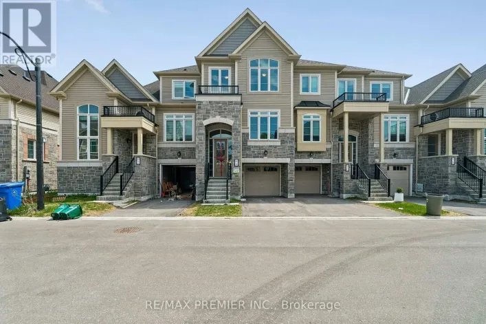 94 LYALL STOKES CIRCLE, East Gwillimbury