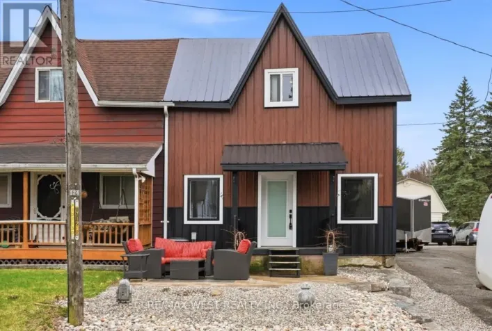94 MILL STREET, Uxbridge
